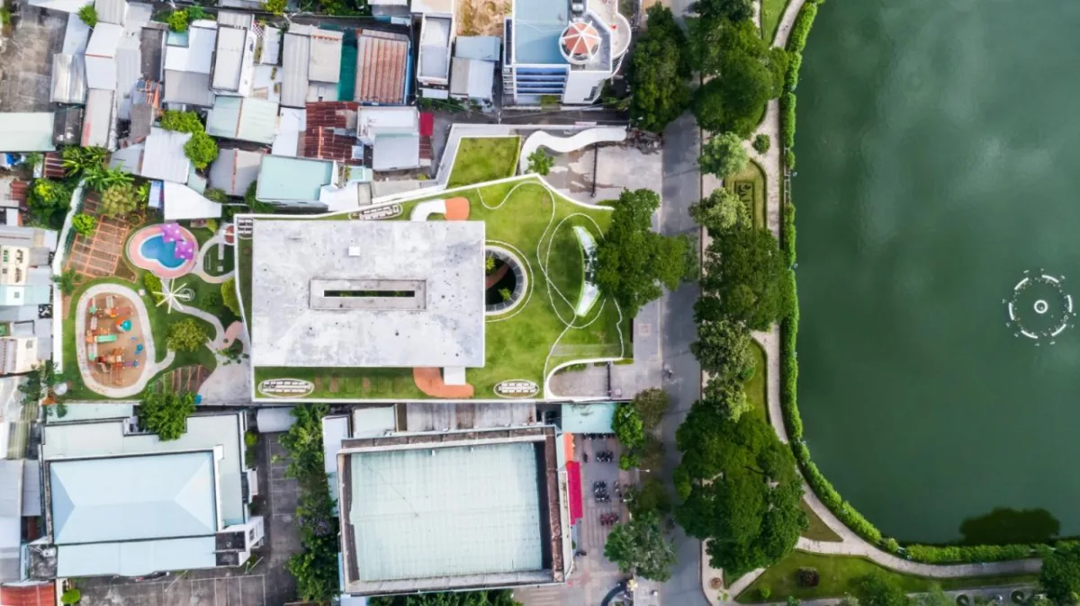 BIM建筑|山坡下的秘密基地：TTC Elite Ben Tre 幼儿园 / KIENTRUC O