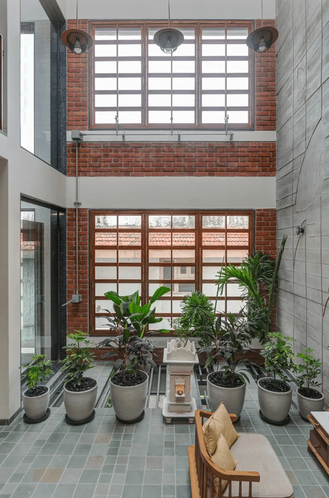 BIM建筑|三代同堂之家：Samruddhi 住宅 / AANGAN Architects