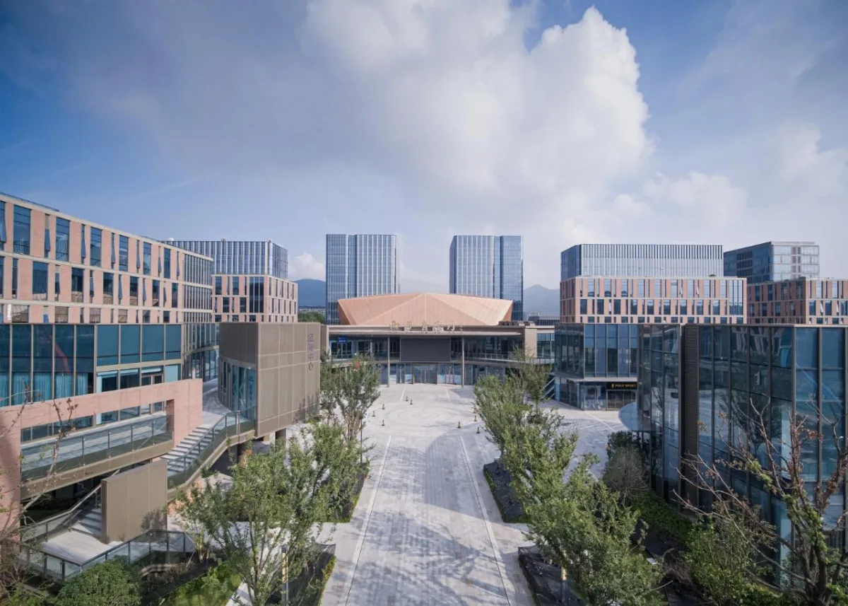 BIM建筑|西子智慧产业园：从工业厂区到综合社区 / goa大象设计