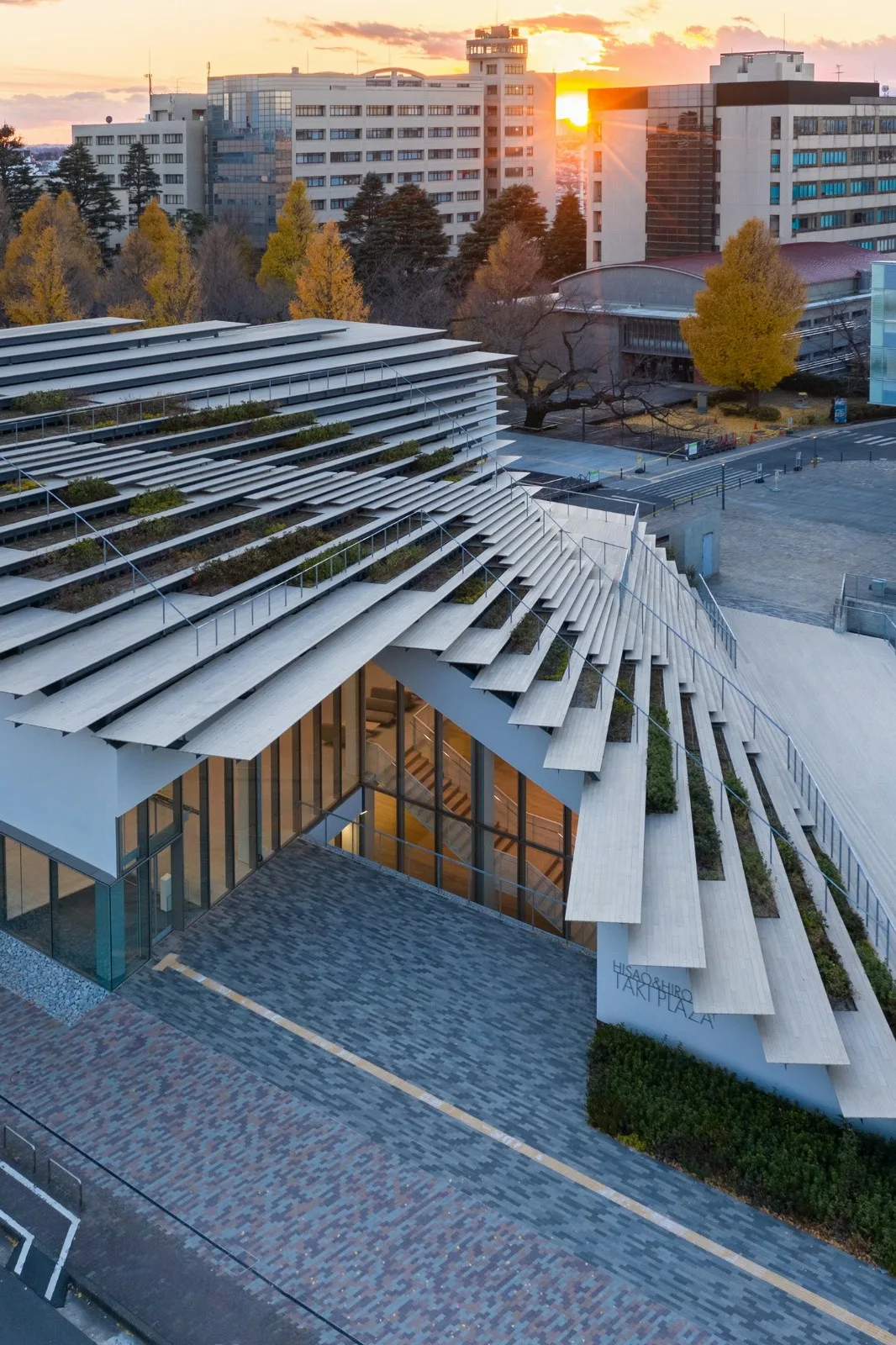 BIM建筑|东京工业大学 Hisao & Hiroko Taki 广场 / 隈研吾建筑事务所