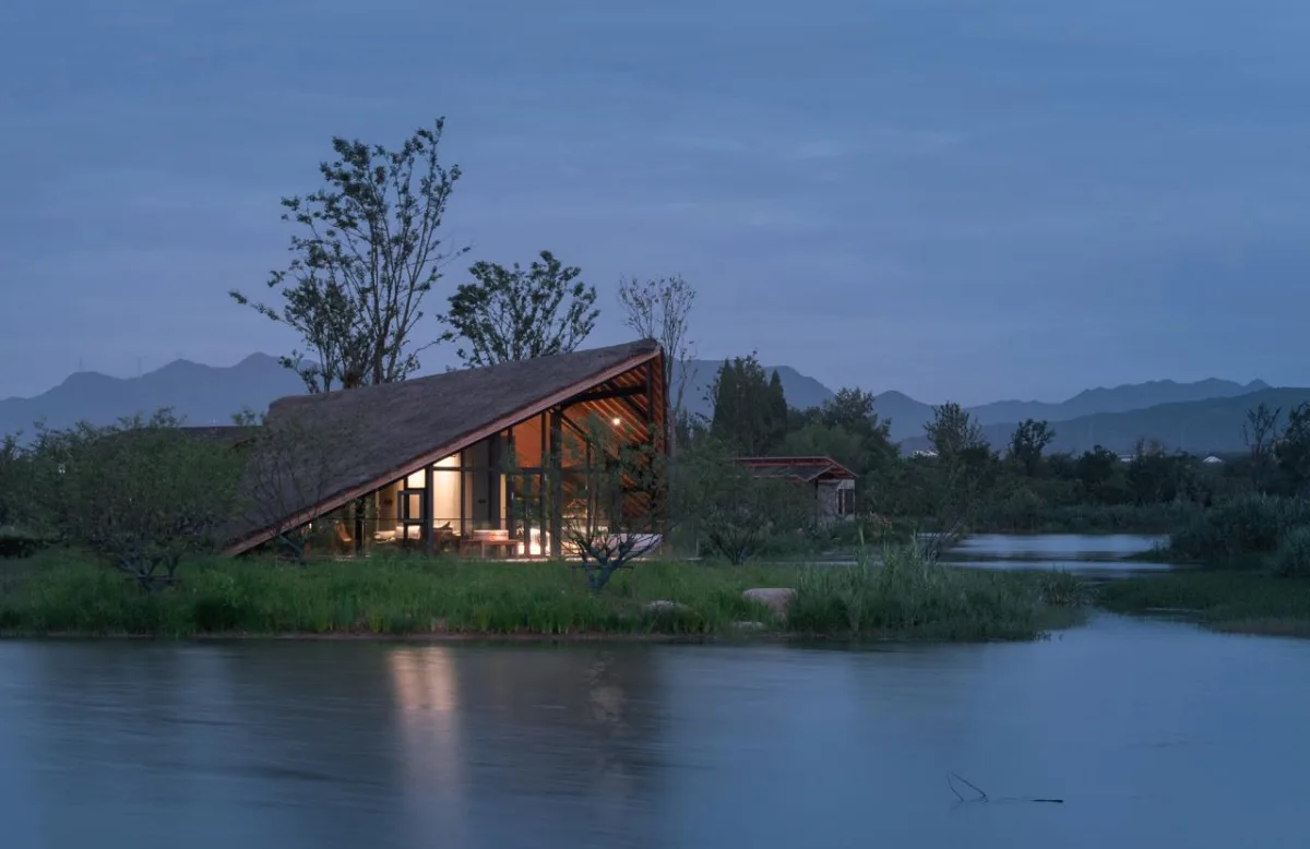 BIM建筑|富阳阳陂湖湿地生态酒店 / 尌林建筑