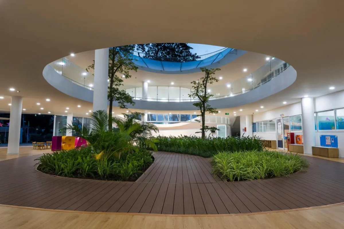BIM建筑|山坡下的秘密基地：TTC Elite Ben Tre 幼儿园 / KIENTRUC O