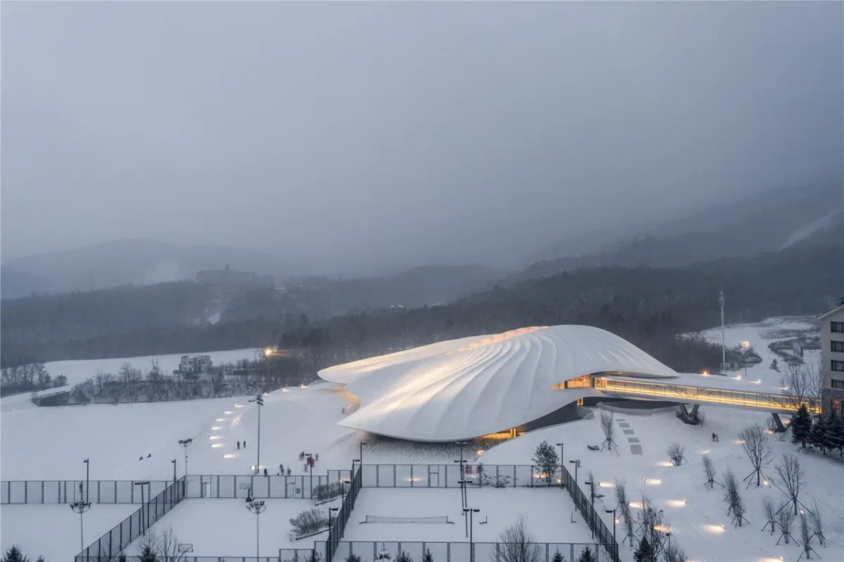 BIM建筑| 雪山下的帐篷 | MAD设计亚布力企业家论坛永久会址建成