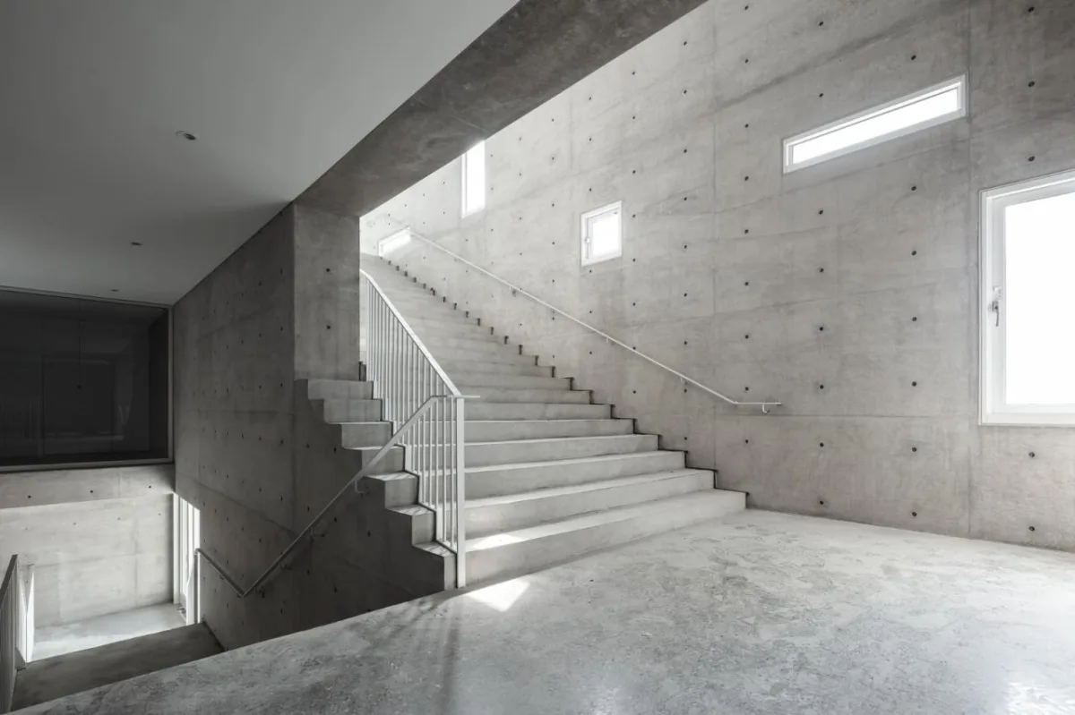 BIM建筑|垂直教堂，淡江教堂 / Behet Bondzio Lin Architekten