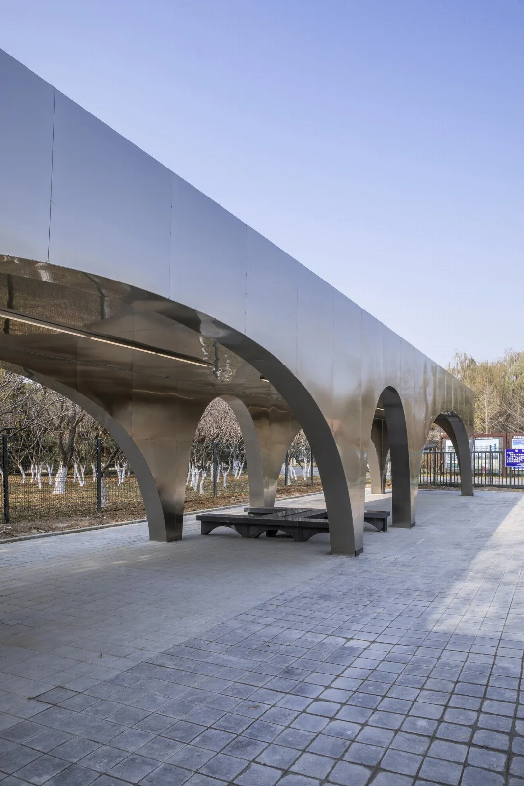BIM建筑|北京奥林匹克森林公园跑者服务站 / TEMP建筑设计工作室