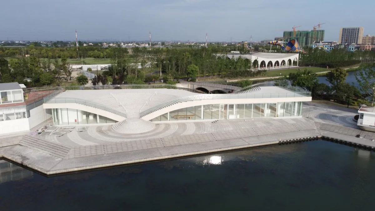 BIM建筑|银杏天鹅湖游船码头 / 禾下建筑