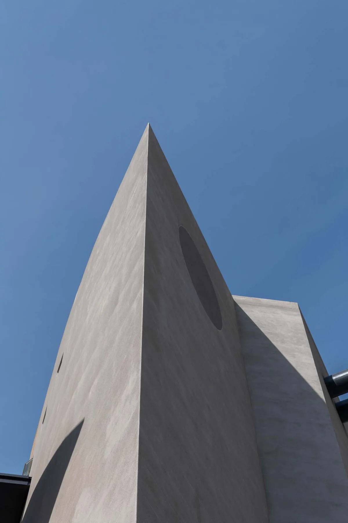 BIM建筑|梦工场改造 / 丘建筑（大屿建筑+岚建筑）