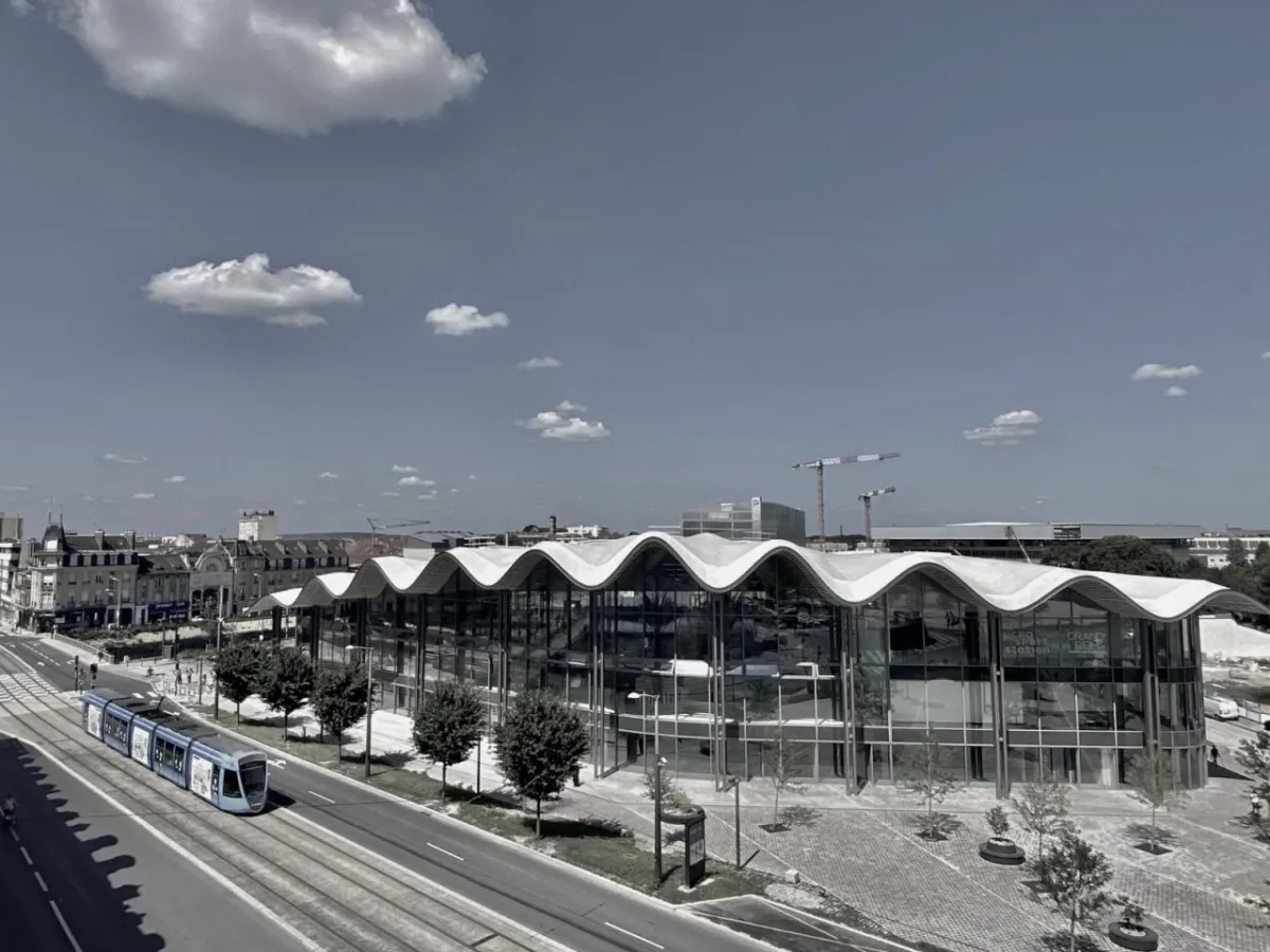 BIM建筑|波浪形屋面，UCPA大兰斯体育场 / Marc Mimram