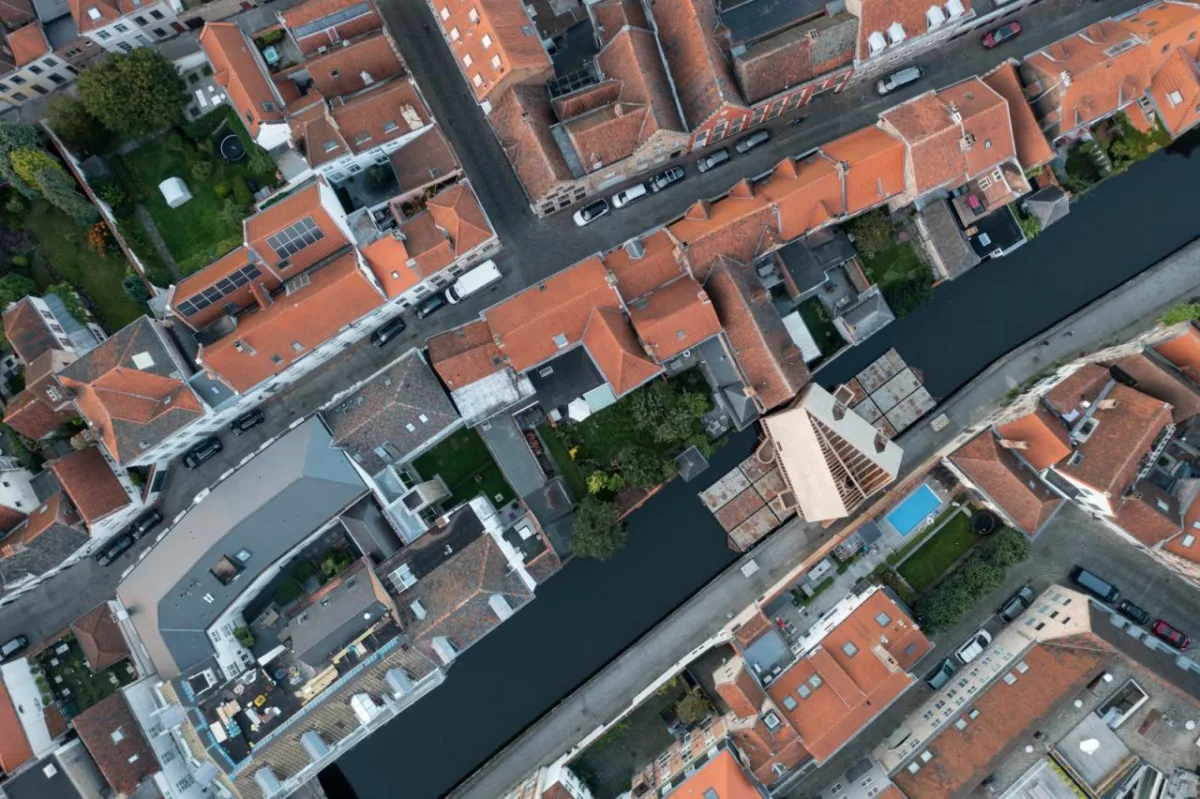 BIM建筑|布鲁日双联画展亭 / PARA