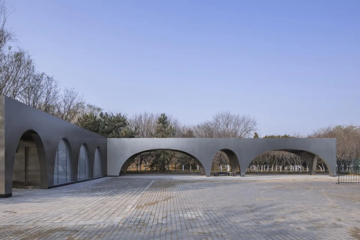 BIM建筑|北京奥林匹克森林公园跑者服务站 / TEMP建筑设计工作室