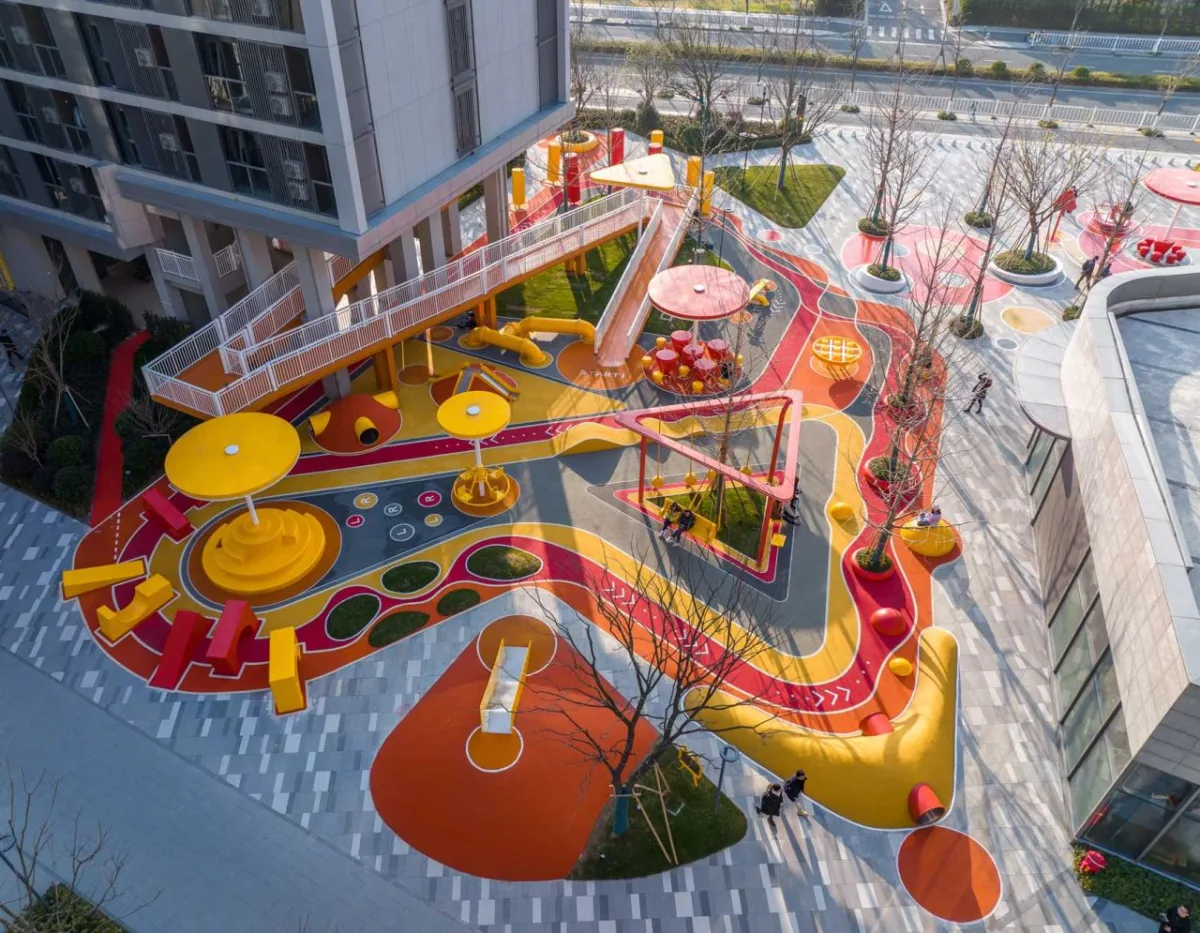 BIM建筑|奔流的熔岩 / 佰筑建筑设计