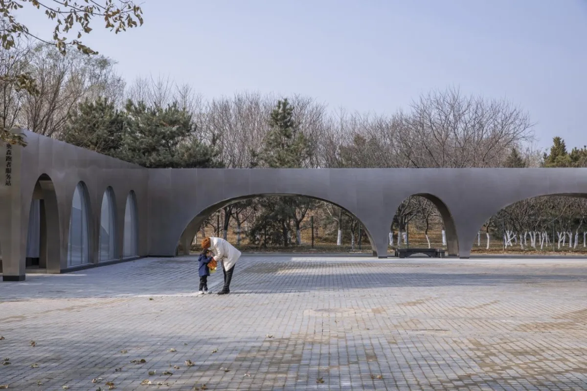 BIM建筑|北京奥林匹克森林公园跑者服务站 / TEMP建筑设计工作室
