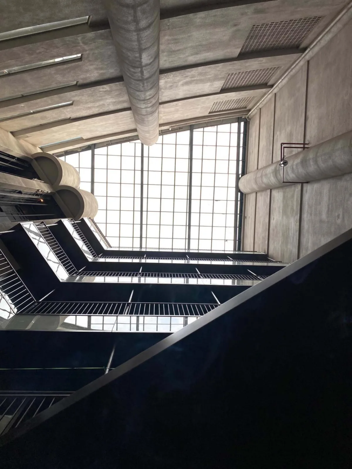 BIM建筑|梦工场改造 / 丘建筑（大屿建筑+岚建筑）