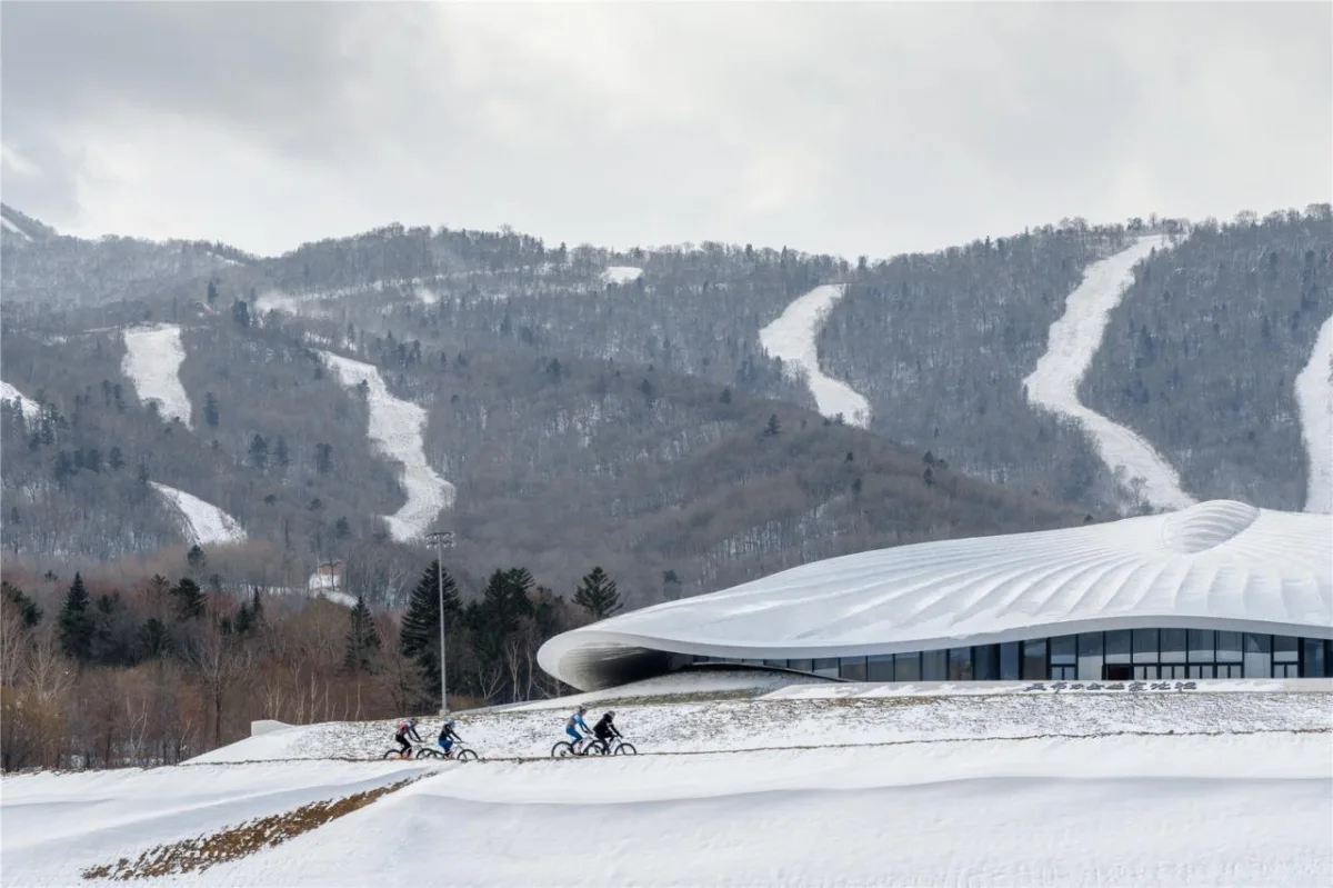 BIM建筑| 雪山下的帐篷 | MAD设计亚布力企业家论坛永久会址建成