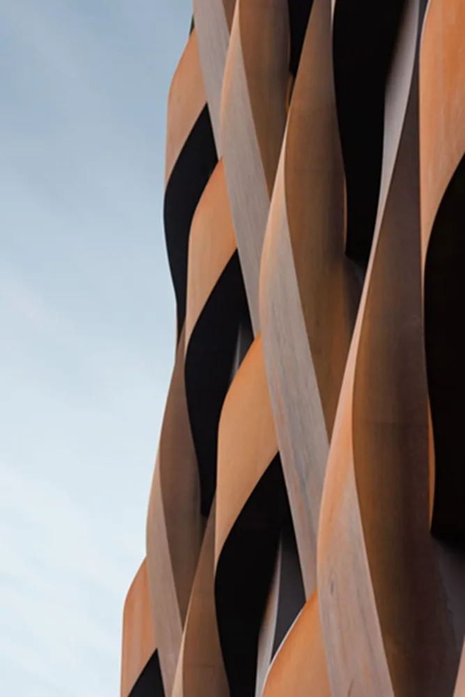 BIM建筑|乔班工作室使用科顿钢制作编织立面