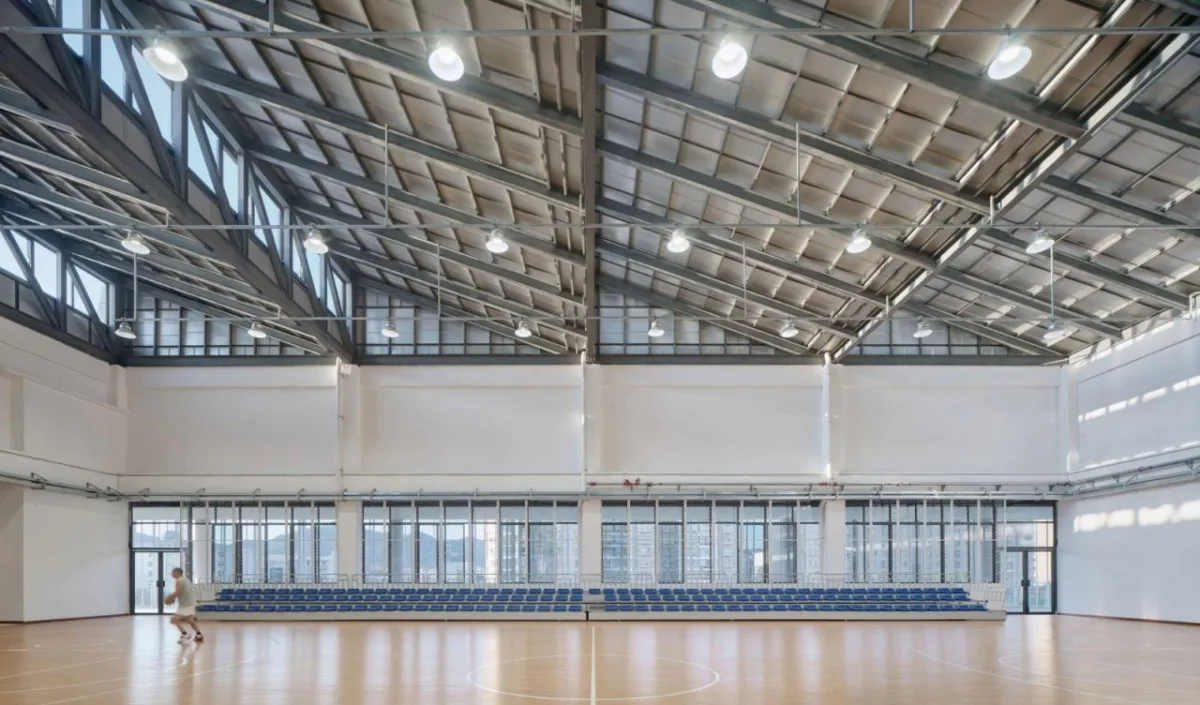 BIM建筑|宜黄一中综合楼 / 以靠建筑