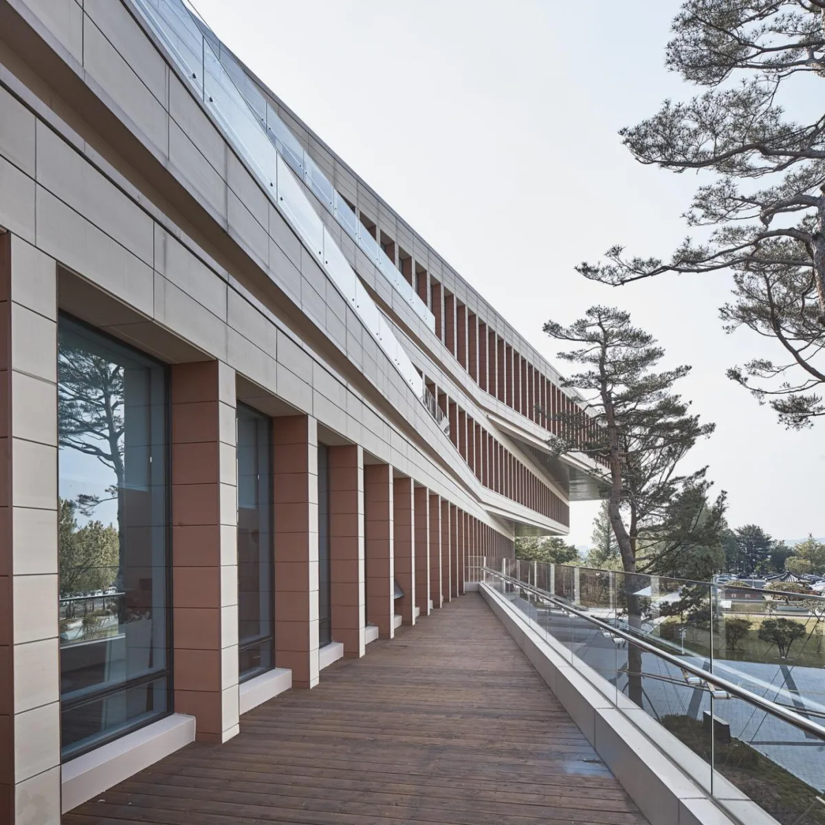 BIM建筑|国会通信大楼 / HAEAHN Architecture