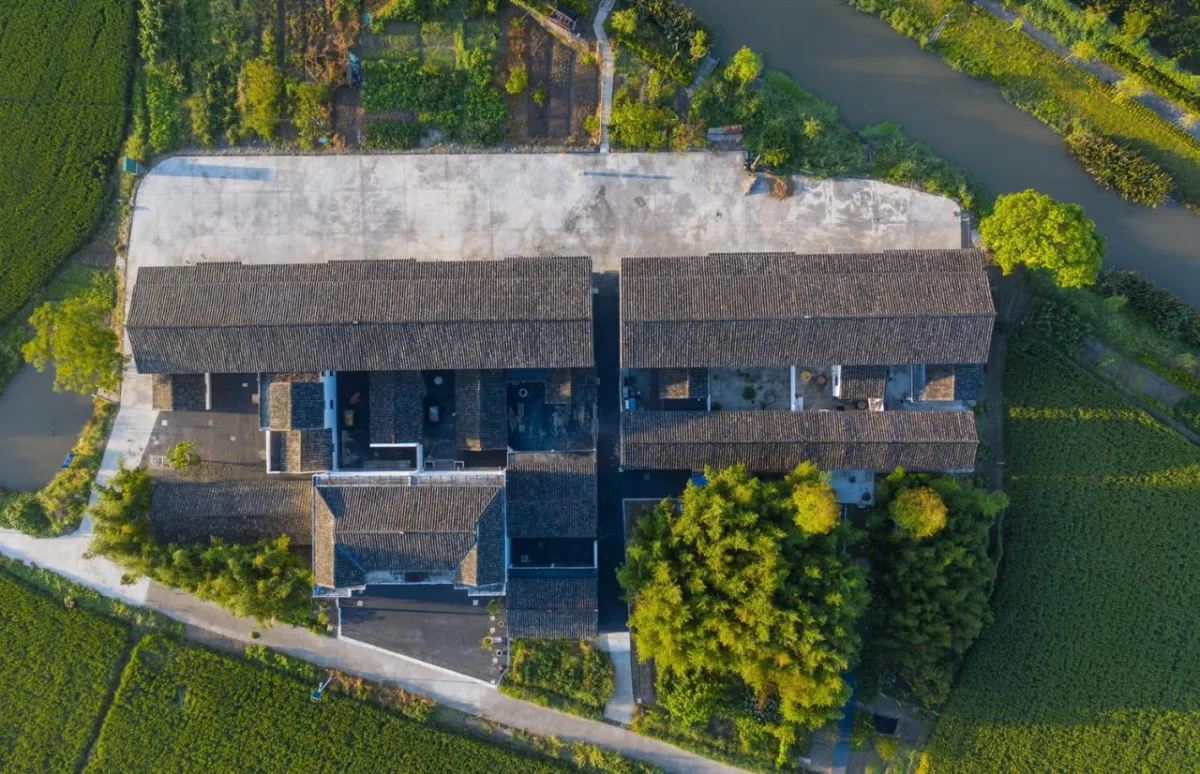 BIM建筑|低成本整村改造实践：上海奉贤李窑村乡村振兴 / 水石设计