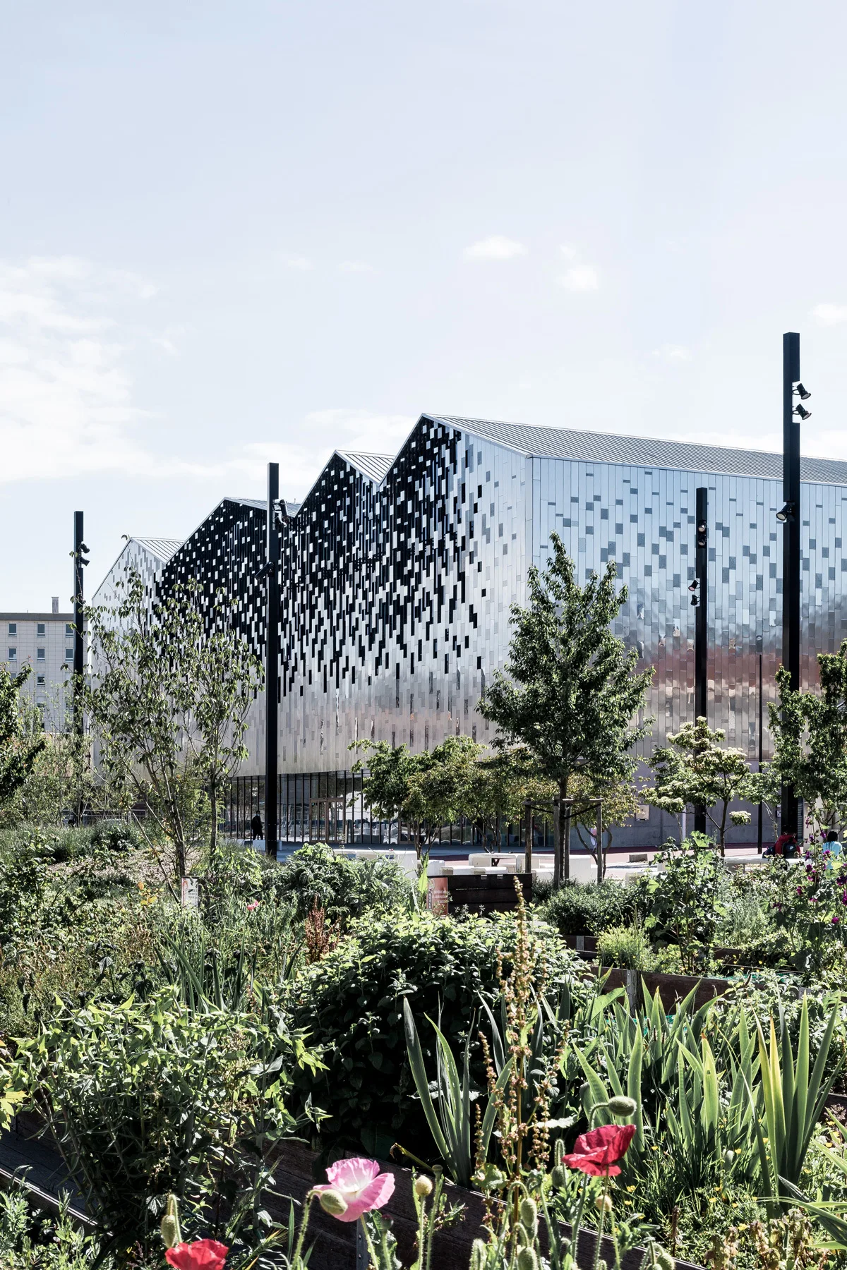 BIM建筑|Pôle Simone Veil 多功能运动中心 / K architectures Sigwalt Herman