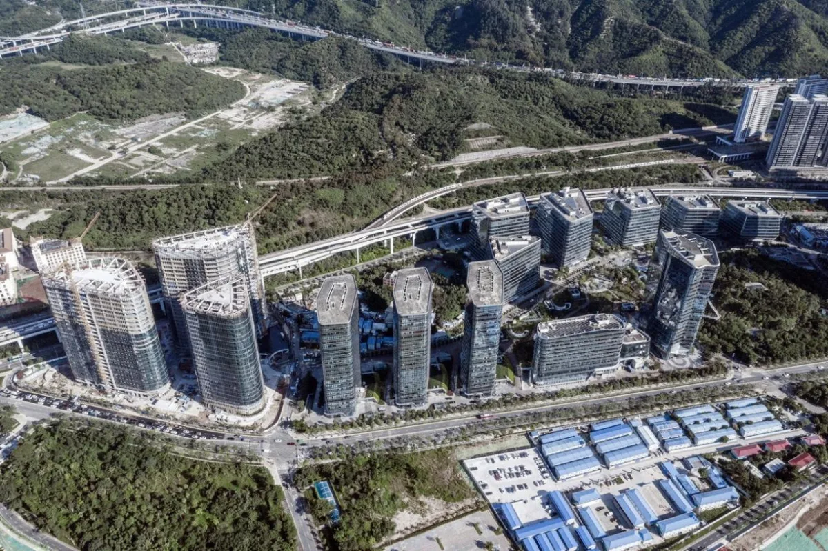 BIM建筑|南方大学科技园和B1塔楼 / Saltans Architects