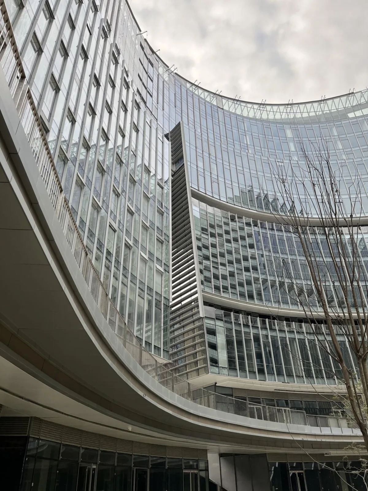 BIM建筑|成都高新万科中心——高新区的城市花园 / Laguarda.Low Architects