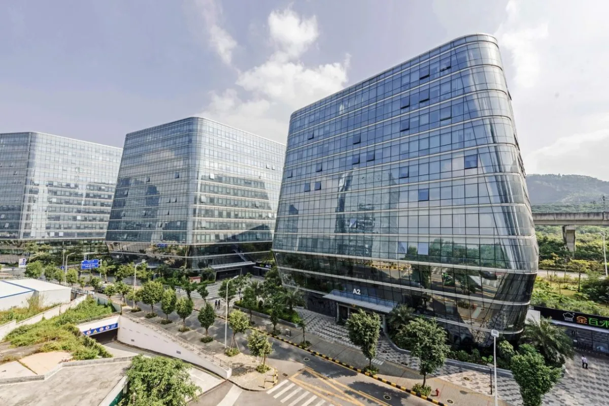 BIM建筑|南方大学科技园和B1塔楼 / Saltans Architects