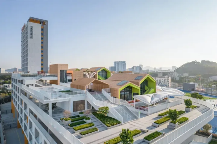 BIM建筑|深圳市坪山区东部湾区实验学校 / 申都设计