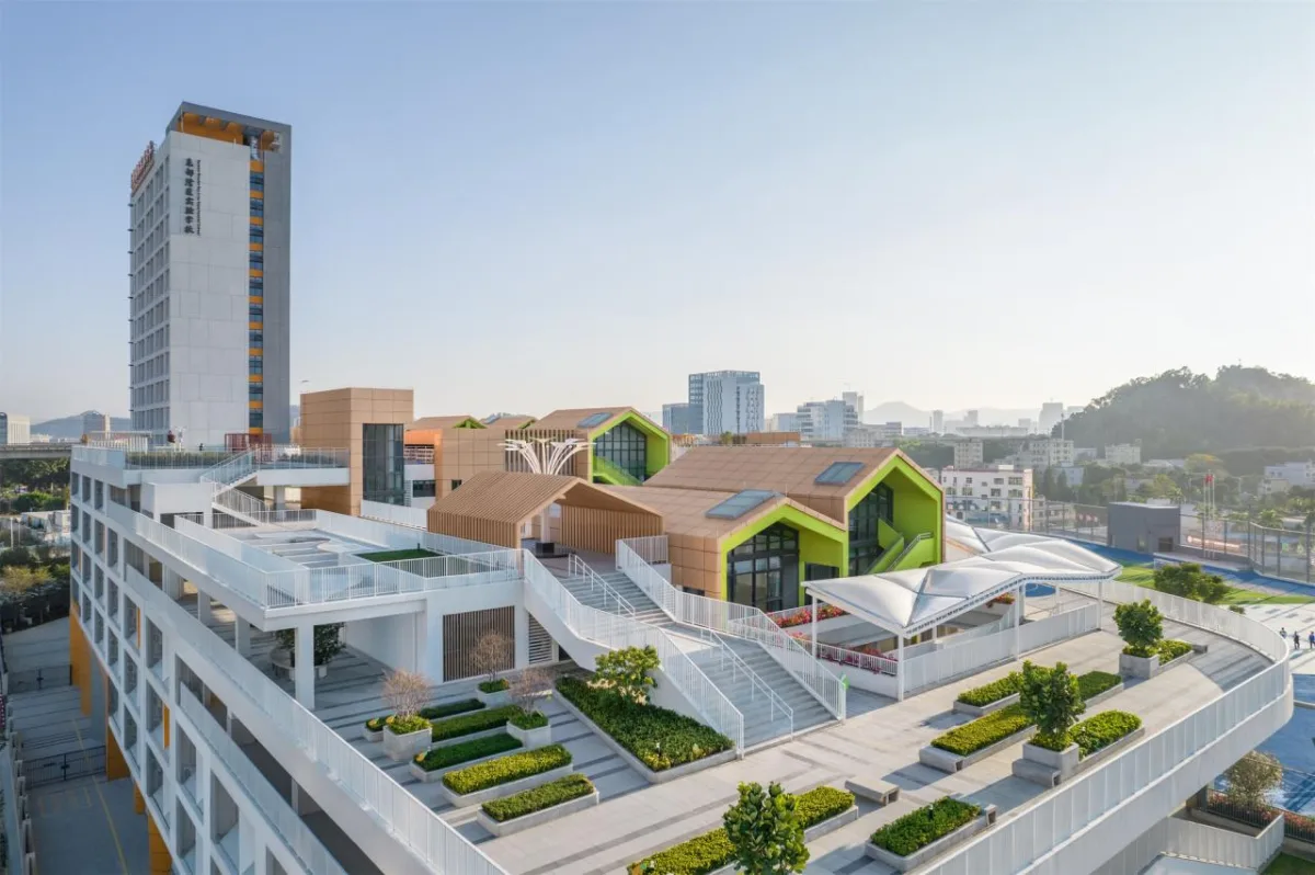 BIM建筑|深圳市坪山区东部湾区实验学校 / 申都设计
