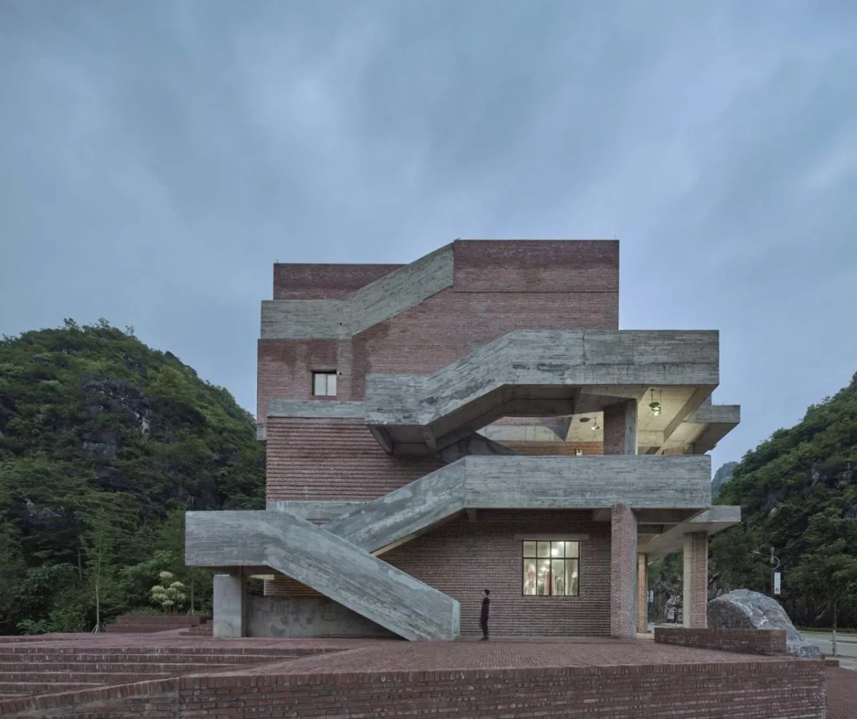 BIM建筑|江华瑶族水口镇如意村文化服务中心及特色工坊 / 地方工作室