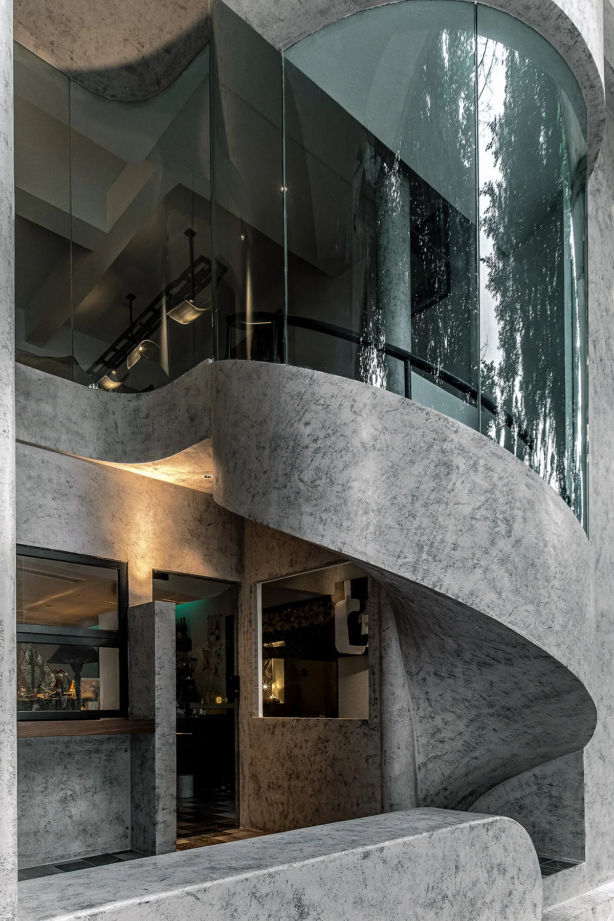 BIM建筑|Wine ahead - 歪头进来，慢慢摇摆 / itD studio