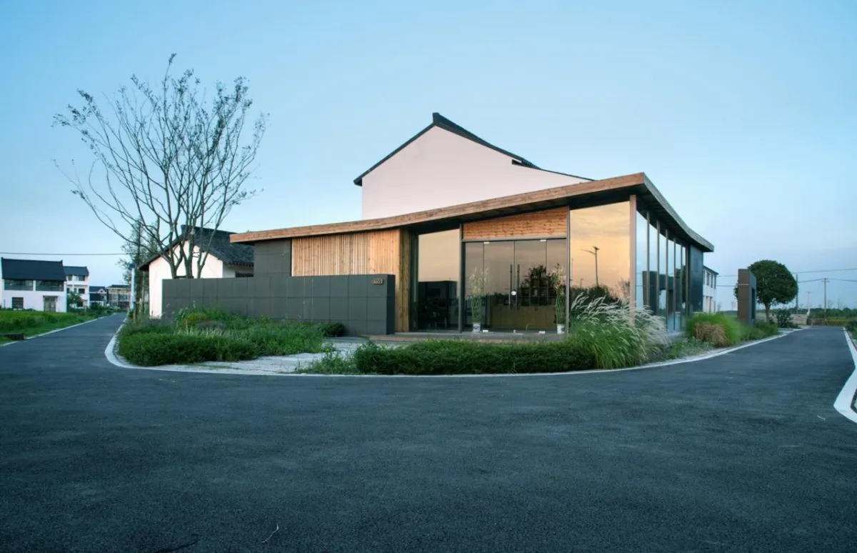 BIM建筑|低成本整村改造实践：上海奉贤李窑村乡村振兴 / 水石设计