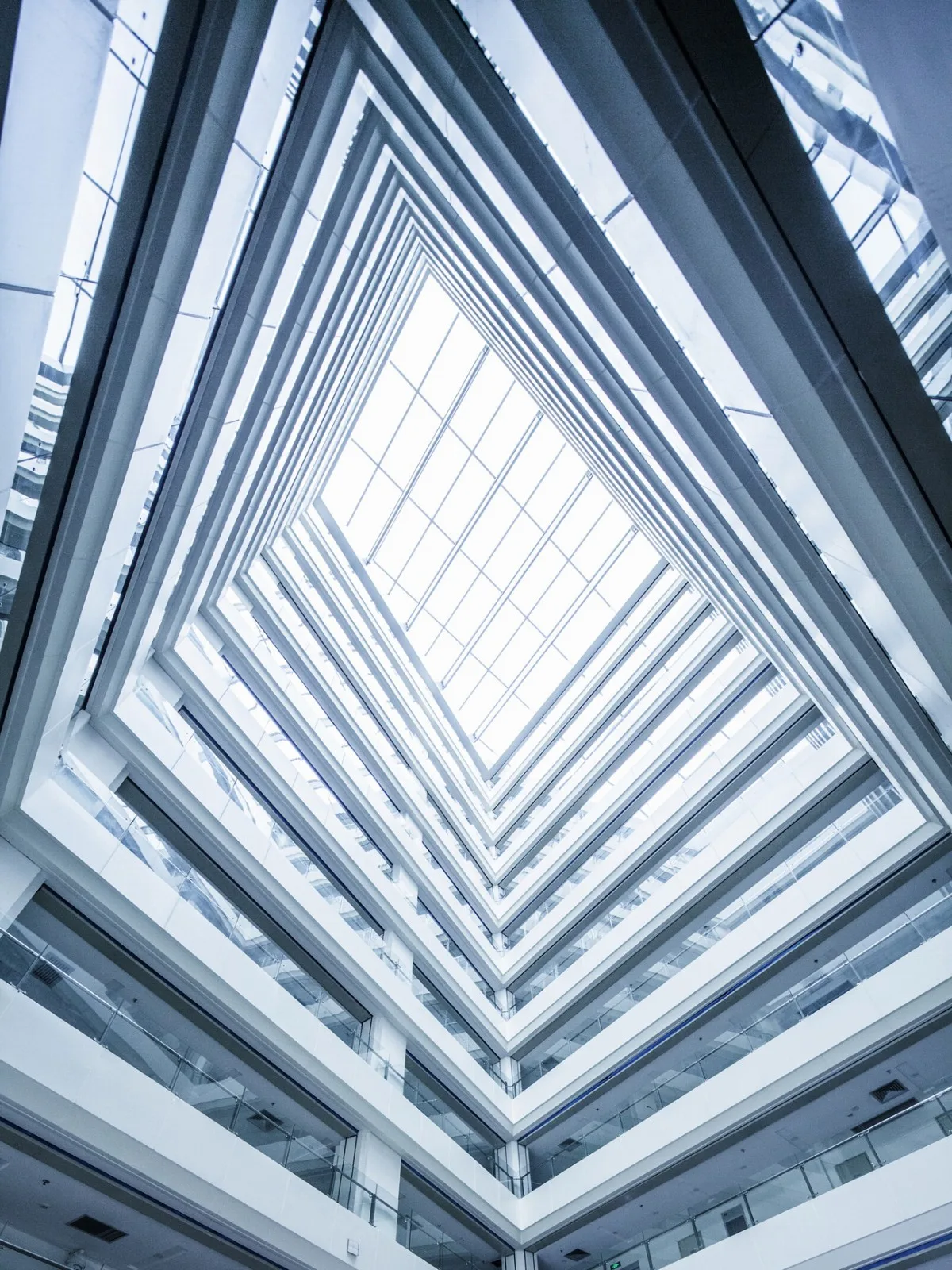 BIM建筑|南方大学科技园和B1塔楼 / Saltans Architects