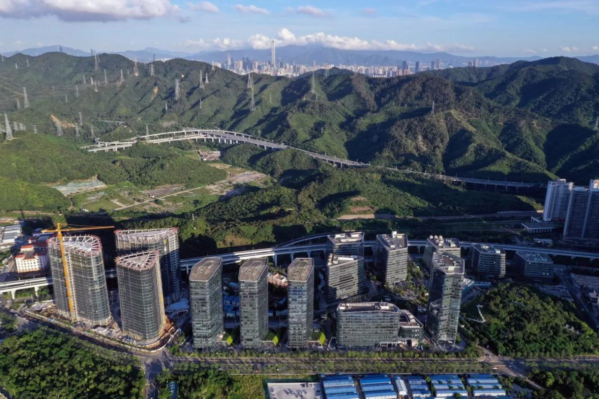BIM建筑|南方大学科技园和B1塔楼 / Saltans Architects