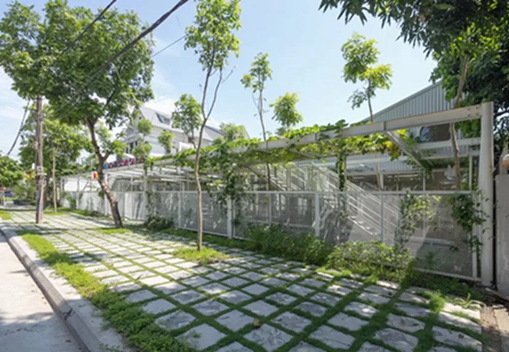 BIM建筑|HGAA工作室设计植物覆盖的幼儿园