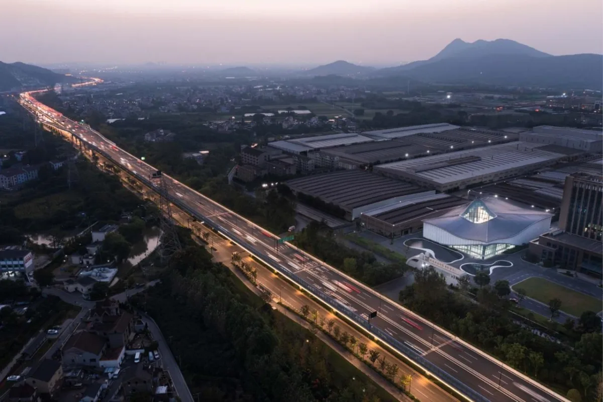 BIM建筑|诺贝尔科技文化中心 / CROX