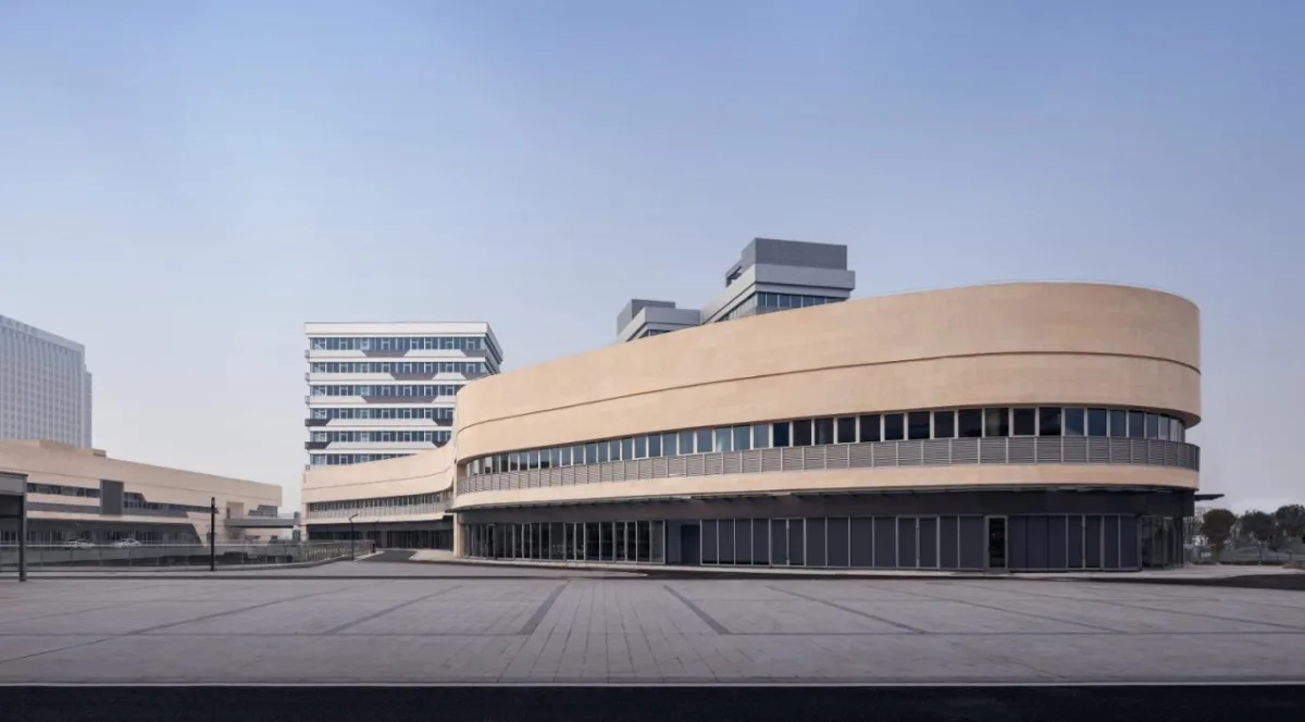 BIM建筑|“新冠疫情”和“逆全球化”冲击下，产业社区“破局”的六大路径 / 三益中国