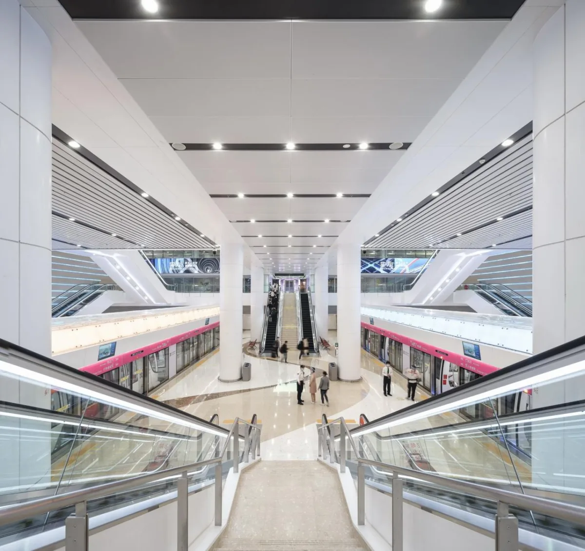 BIM建筑|航空建筑新标杆：深圳宝安国际机场卫星厅 / GDAD、Aedas、兰德隆与布朗