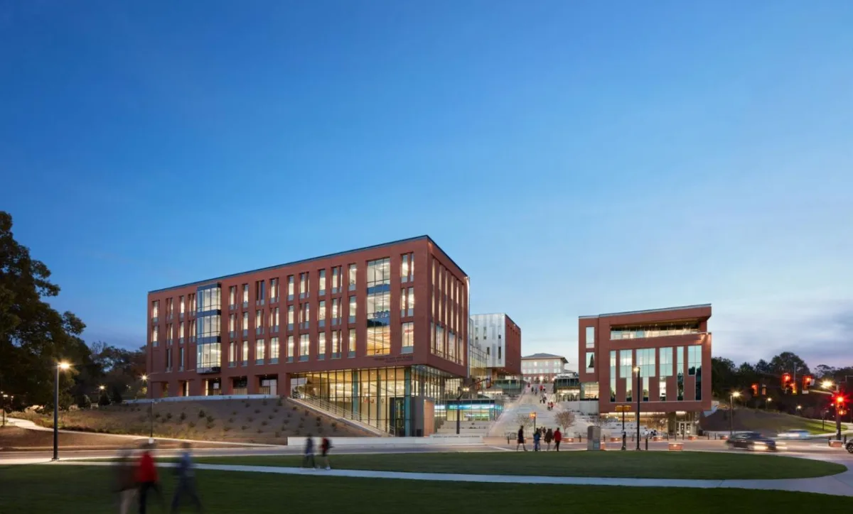 BIM建筑|Wilbur O. & Ann Powers 商学院 / LMN Architects