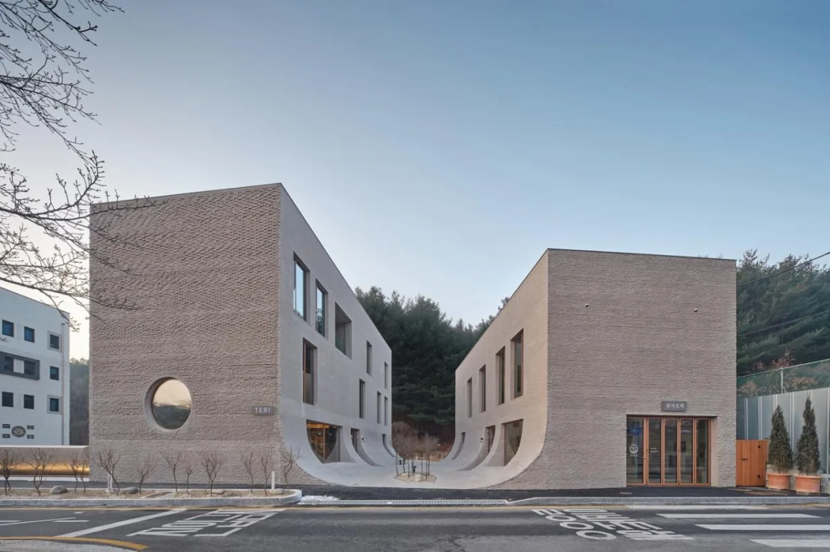 BIM建筑|流水墙体，泰瑞咖啡馆 / NAMELESS Architecture