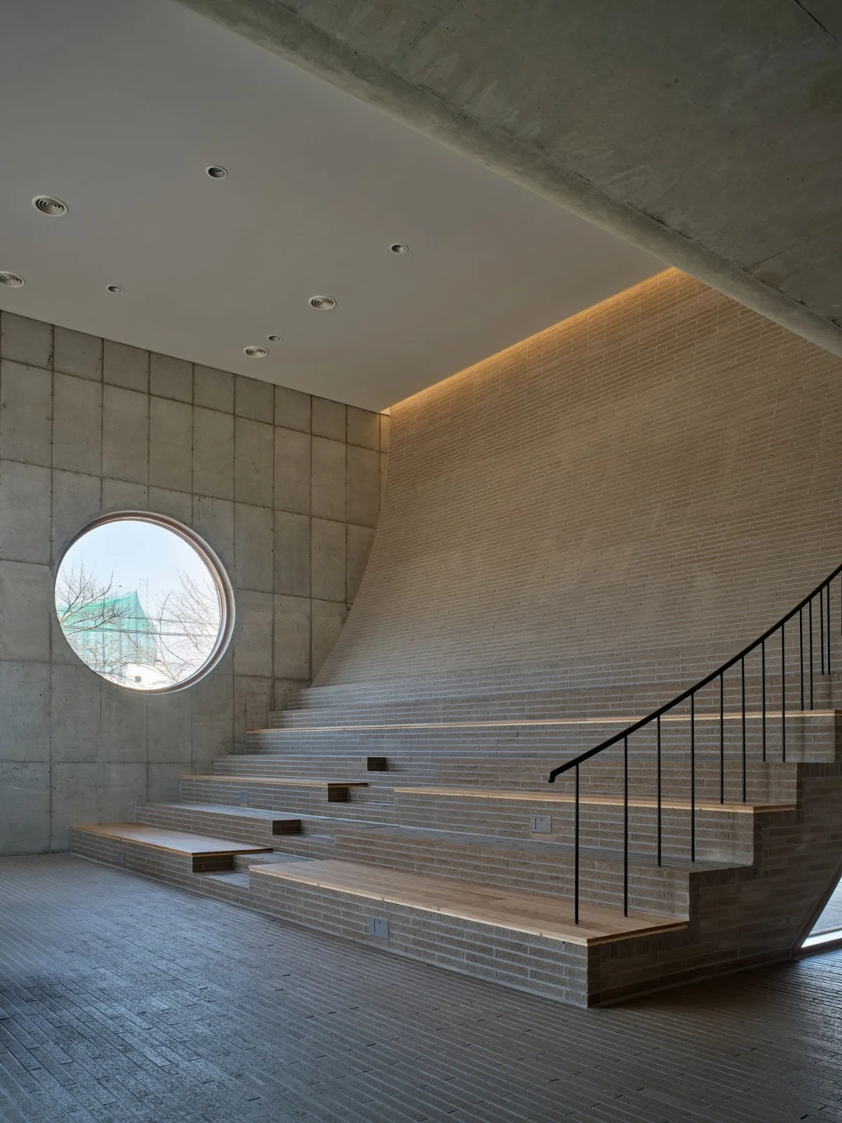 BIM建筑|流水墙体，泰瑞咖啡馆 / NAMELESS Architecture