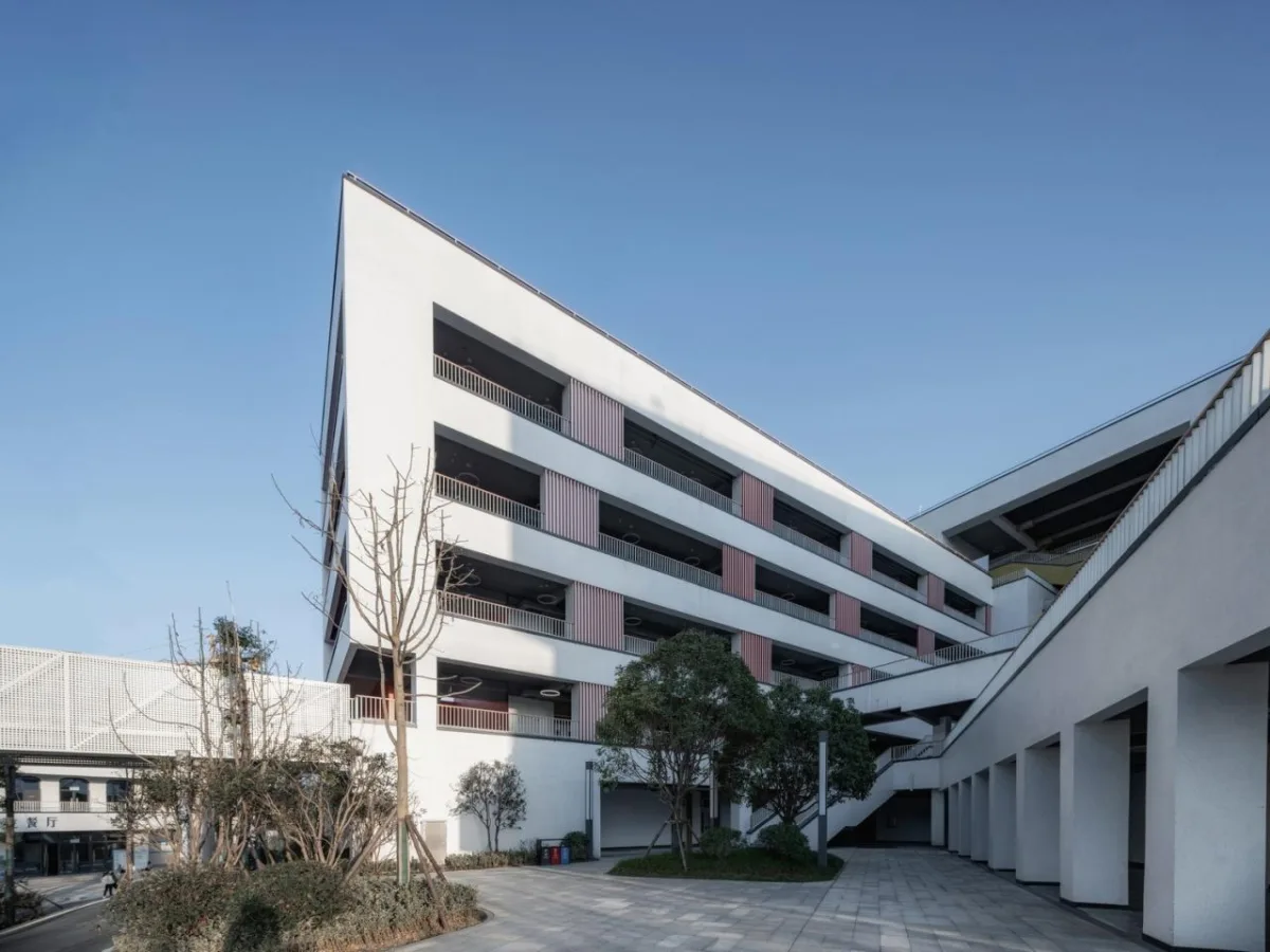 BIM建筑|吉首中驰·湘郡礼德学校（一期）/ 象外营造工作室