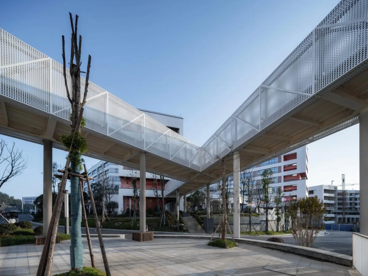 BIM建筑|吉首中驰·湘郡礼德学校（一期）/ 象外营造工作室