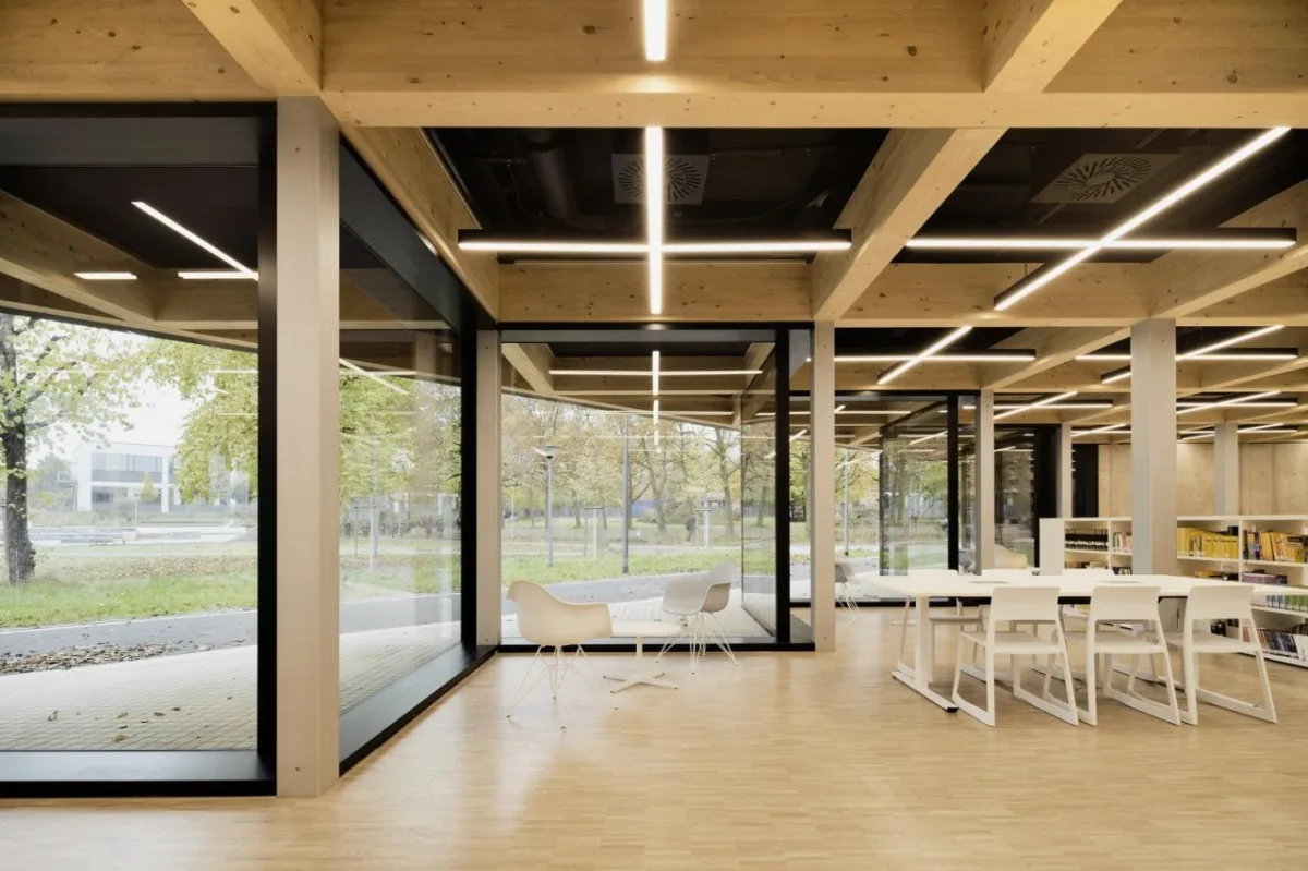 BIM建筑|旋转45度，校园食堂与媒体中心 / wulf architekten