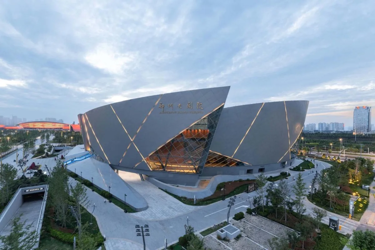 BIM建筑|郑州大剧院 / 哈尔滨工业大学建筑设计研究院
