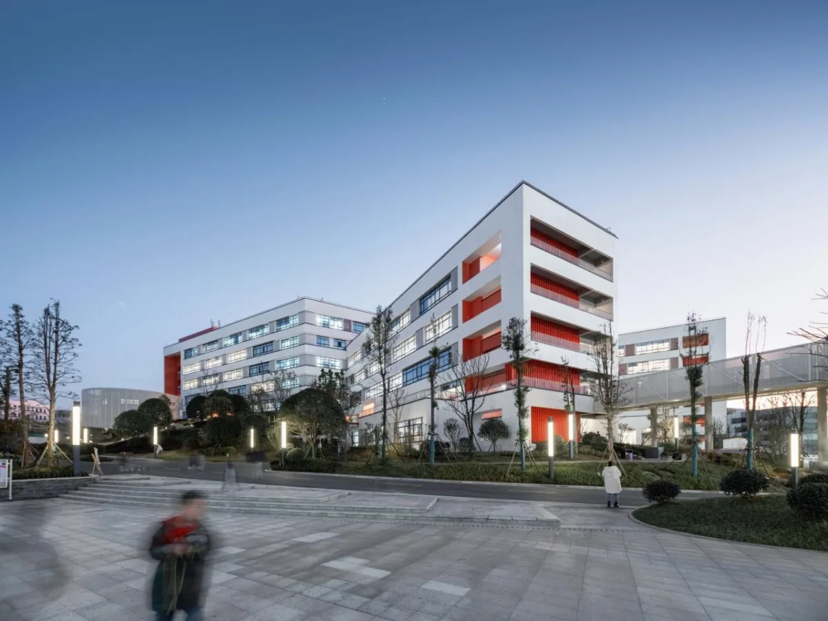 BIM建筑|吉首中驰·湘郡礼德学校（一期）/ 象外营造工作室