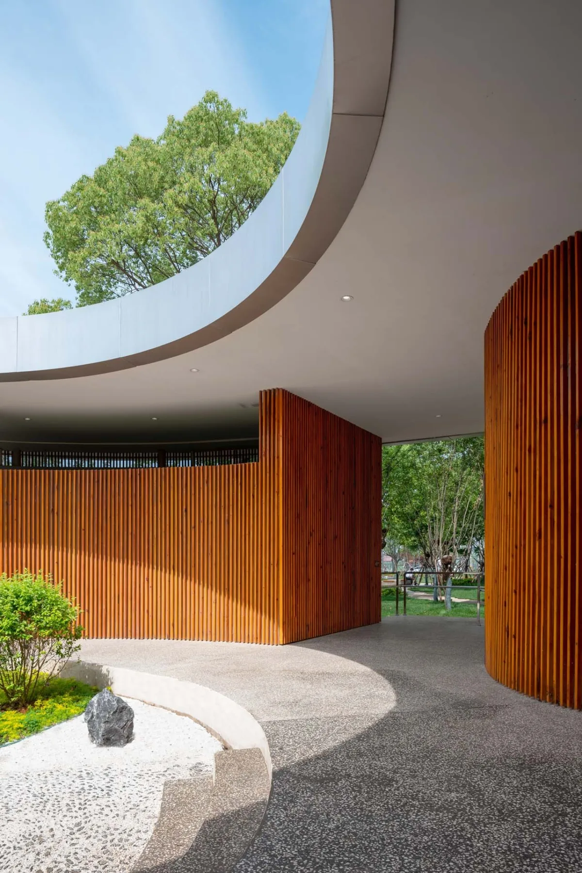 BIM建筑|梁子湖长岭渡口景观公厕 / 原榀建筑