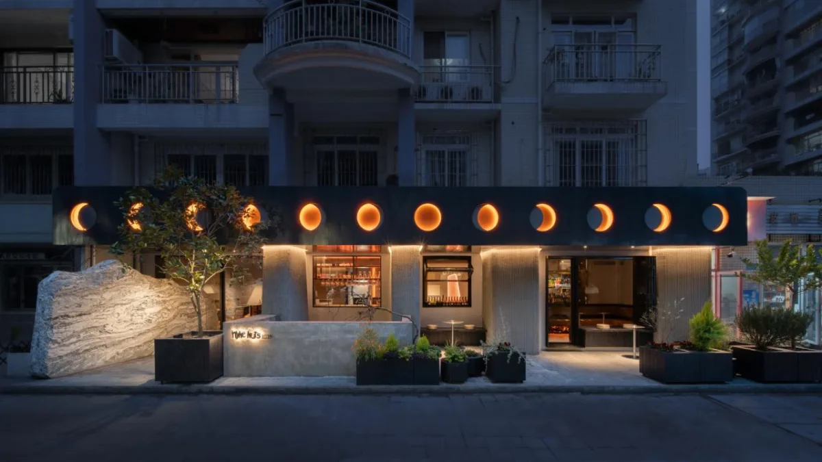 BIM建筑|Wine Nuts酒疯子餐酒吧 / 未韬建筑