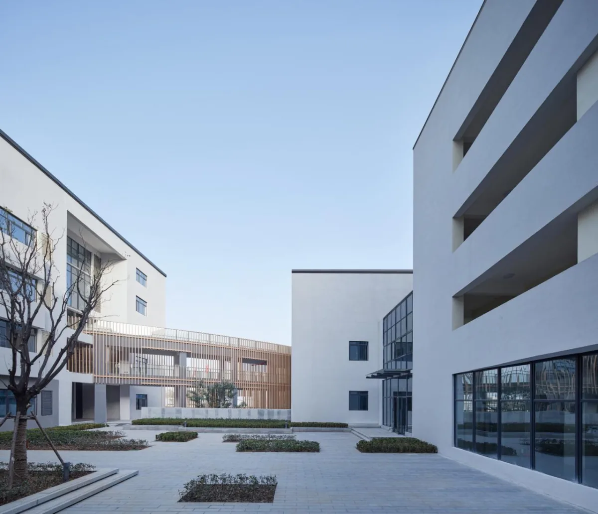 BIM建筑|“时间的容器”——郑州爱华国际学校 / UA尤安设计