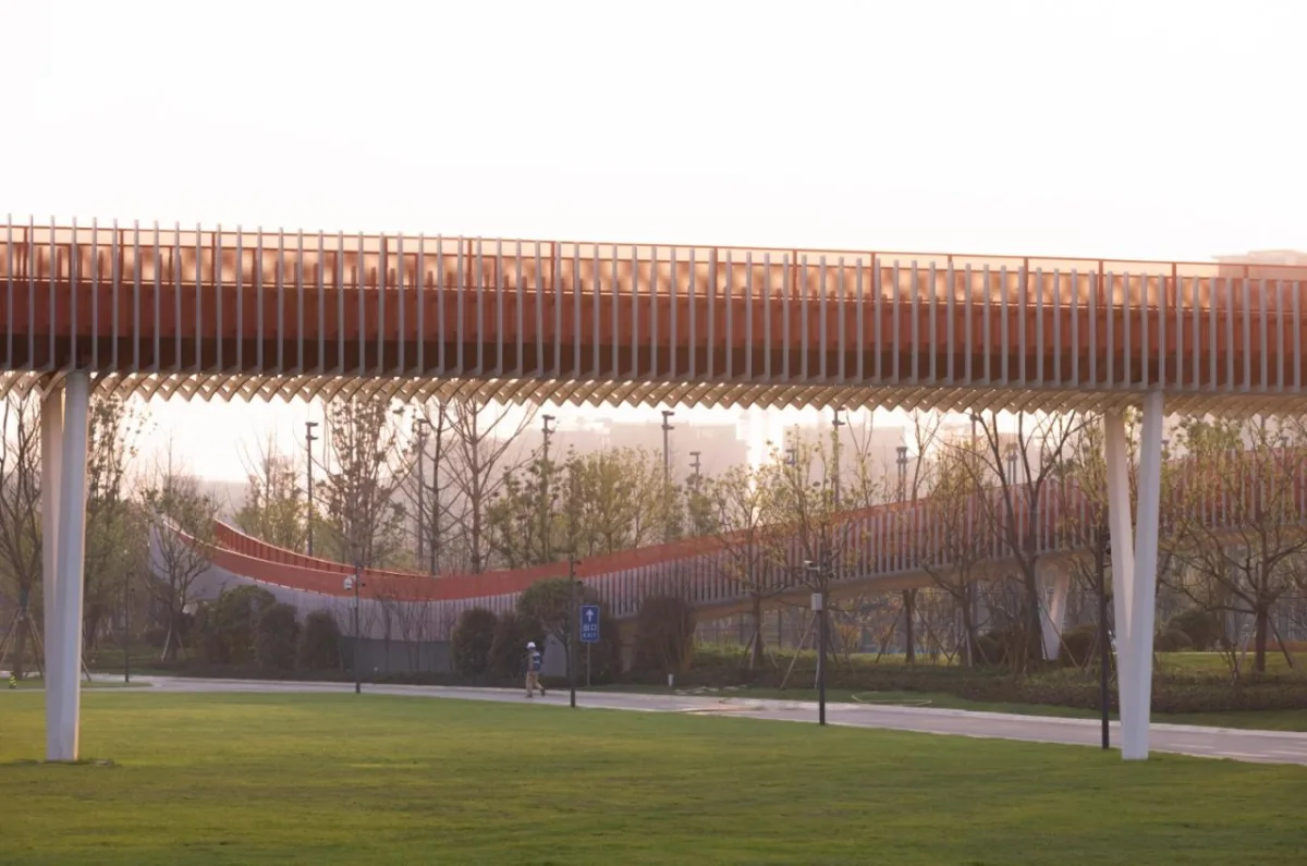 BIM建筑|成都大运会东安湖场馆景观连廊 / 四周建筑