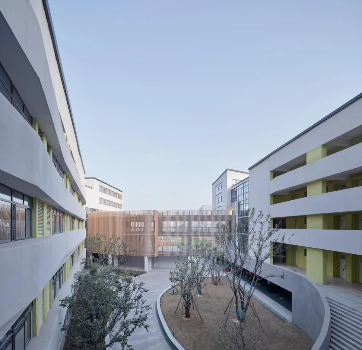 BIM建筑|“时间的容器”——郑州爱华国际学校 / UA尤安设计
